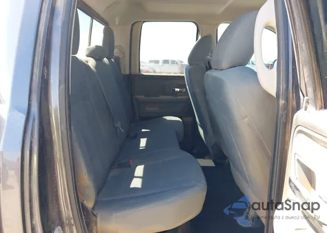 2017 Ram 1500 Slt 4X2 6'4 Box из США, поврежденный, VIN 1C6RR6GG7HS735682